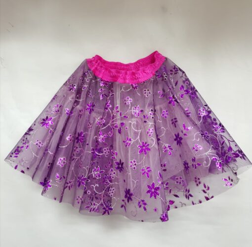 FALDA TUL LILA / LARGO 40 CMS. FORMA CAPA